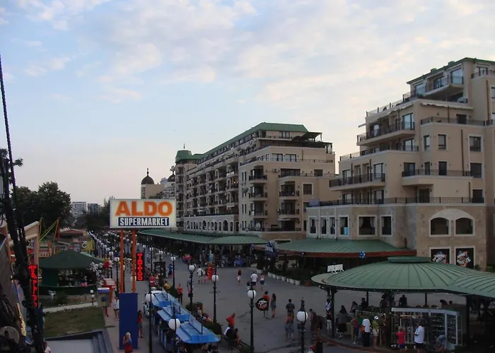 Admiral Nisipurile de Aur